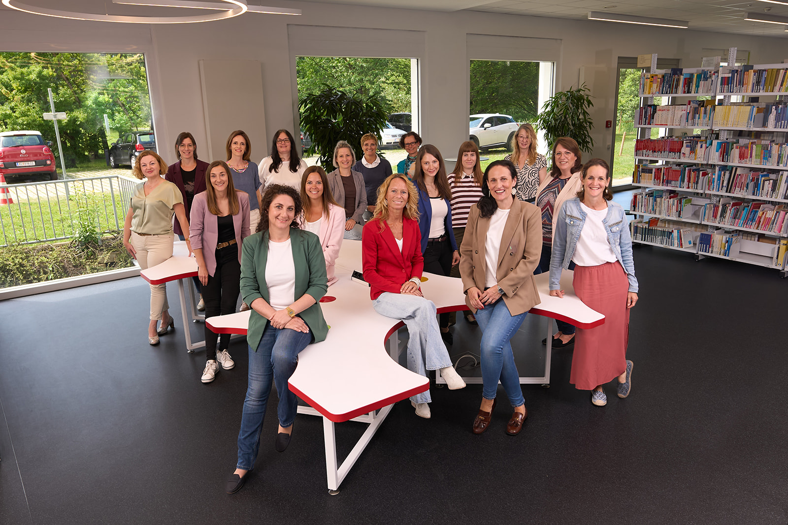 Team Forschungsservice und Kontakt CU Research CU Hochschule Kärnten Research Team – Gruppenfoto