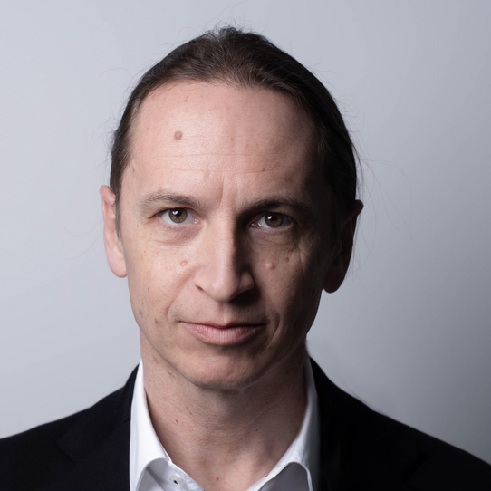 Dr. Thomas Höllweger