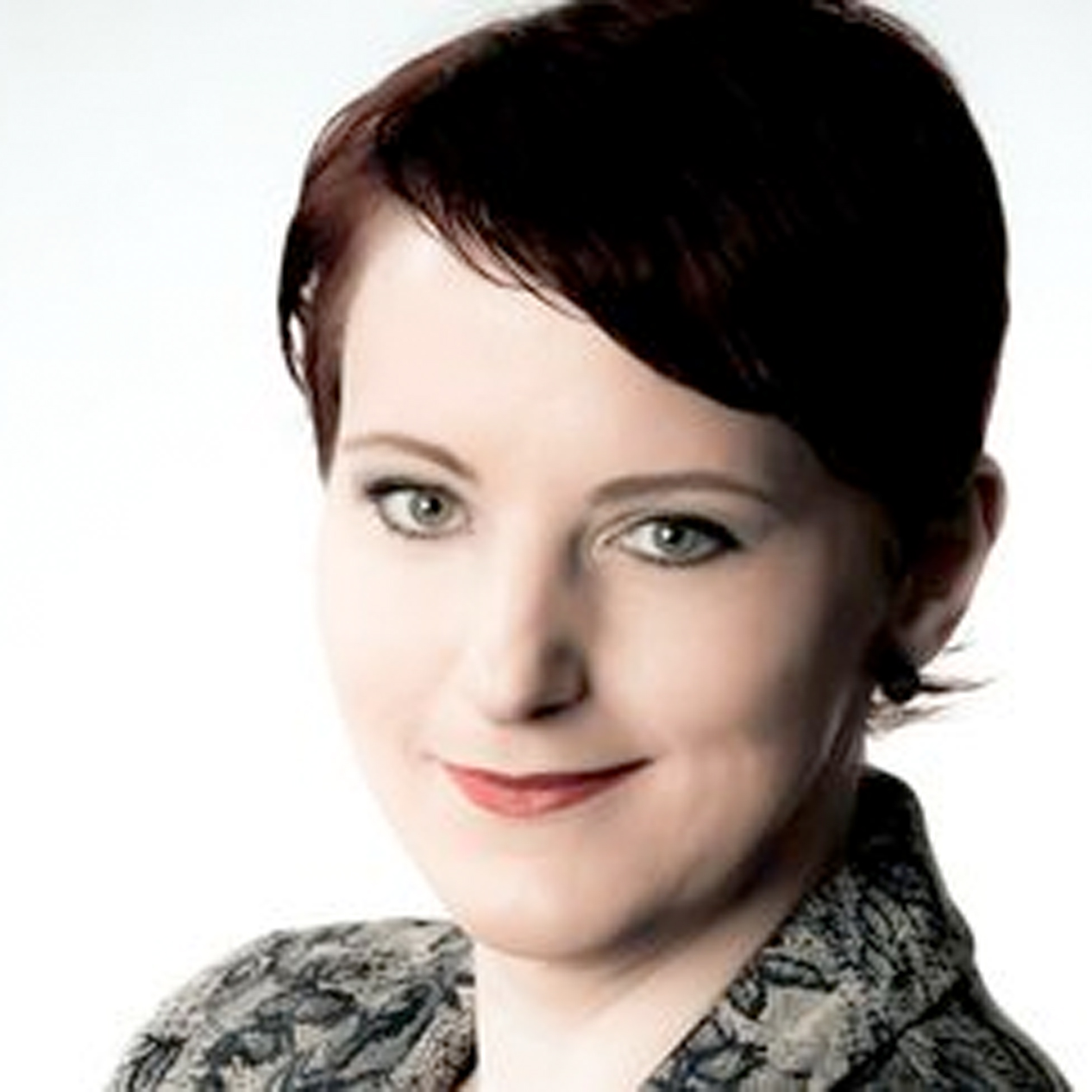 Mag.(FH) Nadja Kreiner-Russek, MA